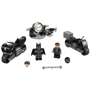 LEGO DC: Batman & Selina Kyle Motorcycle Pursuit (Batman) 76179